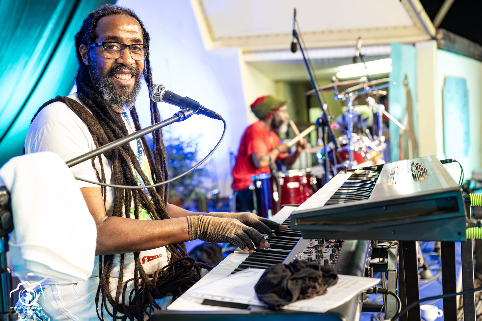 Black Steel on Keys!