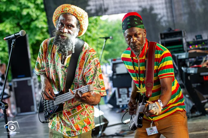 Dub Judah and Jerry Lions